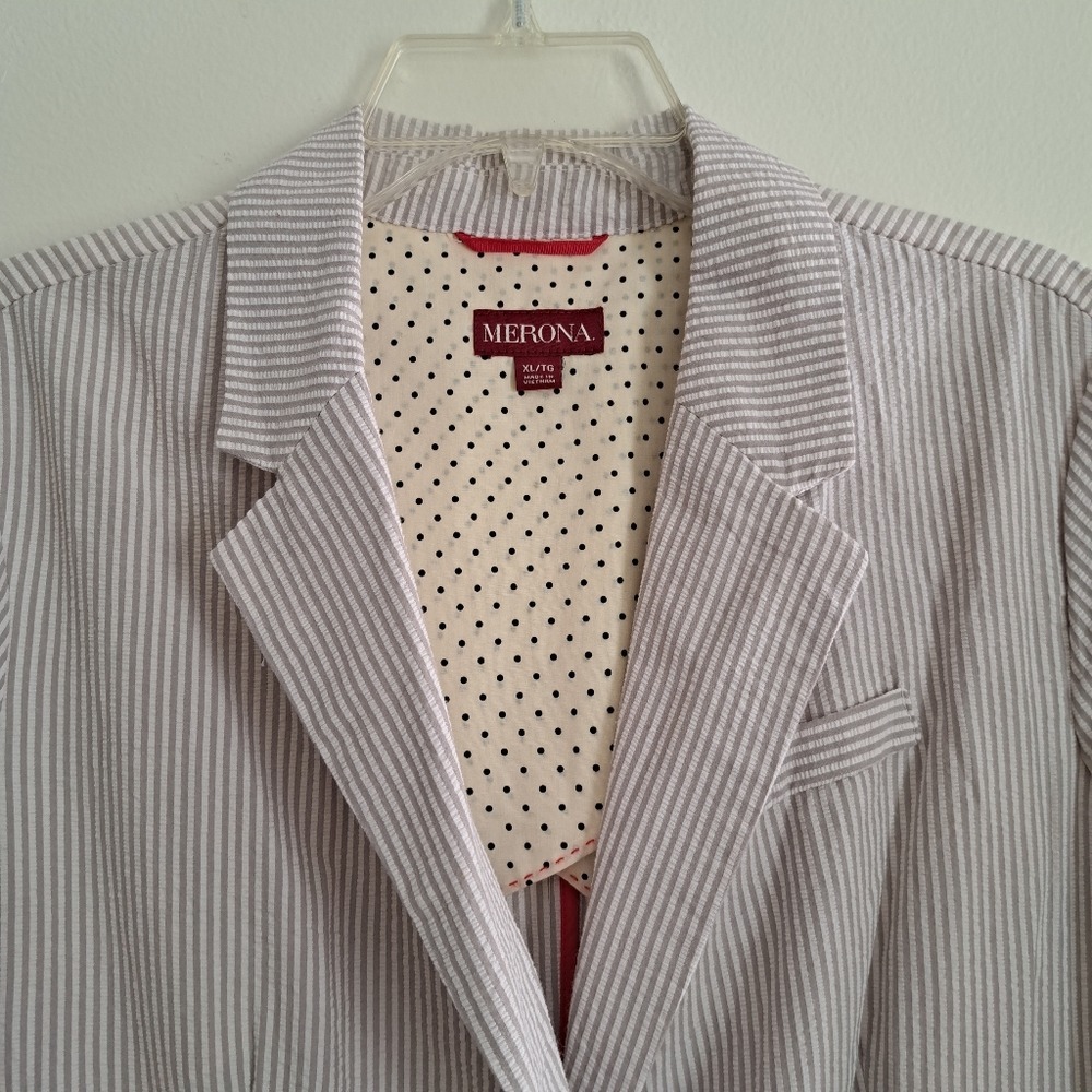 Merona Women's Seersucker Stripe Blazer Jacket XL TG Blue White Button Front - Picture 3 of 6